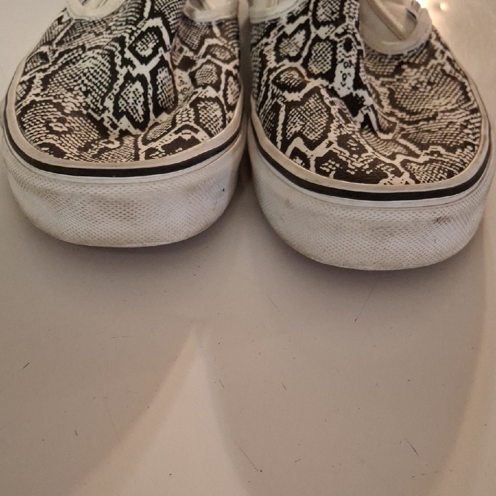 Vans Women’s Slip-On Sneakers in Black & White Snake Print - Picture 2 of 5